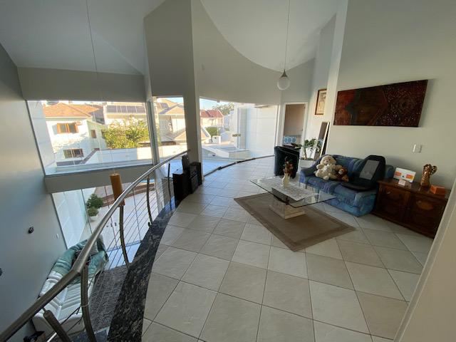 Sobrado Moinhos de Vento Canoas 