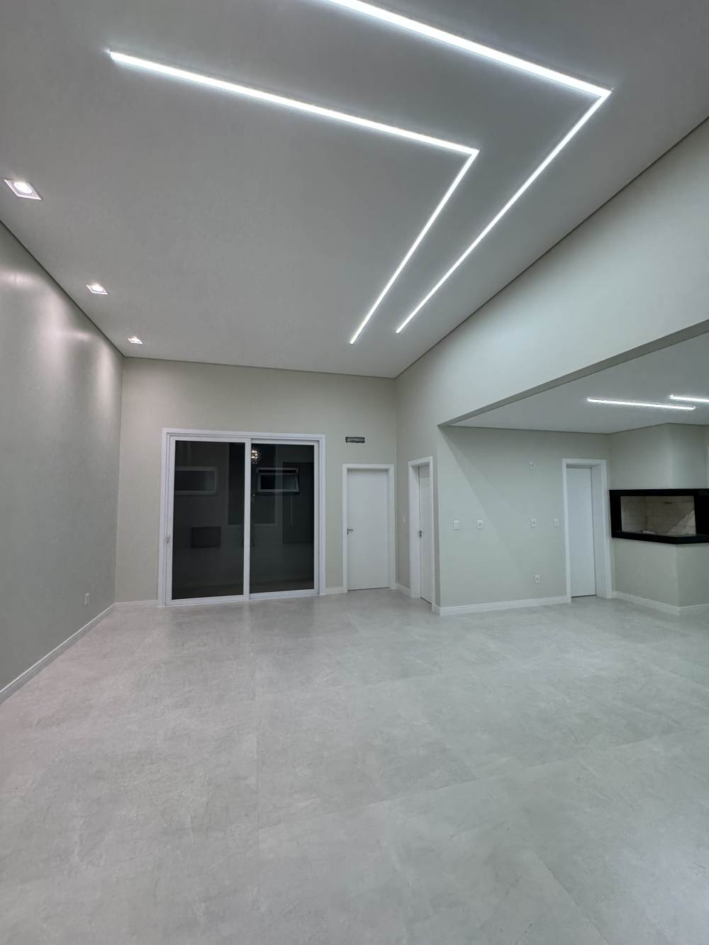 Casa/Sobrado Montserrat Canoas 