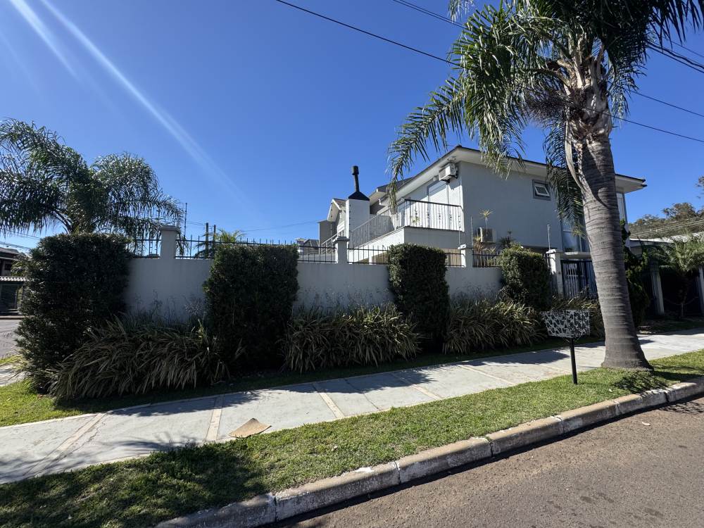 Sobrado Moinhos de Vento Canoas 