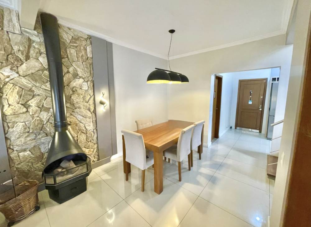 Sobrado Moinhos de Vento Canoas 