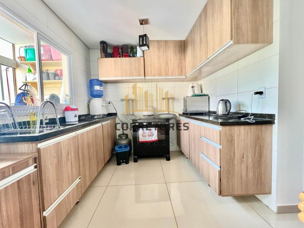 Sobrado Igara Canoas 